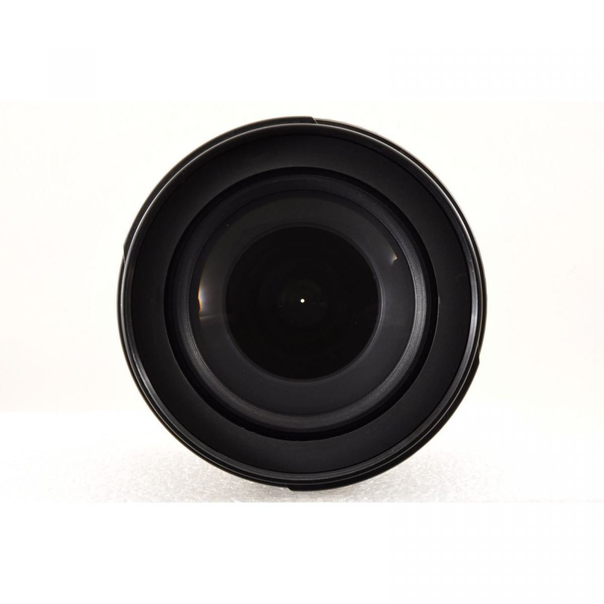 【中古】Nikon AF-S DX 18-105mm f3.5-5.6 G ED VR Fマウント用 カメラレンズ 交換レンズ ニコン , フード付き