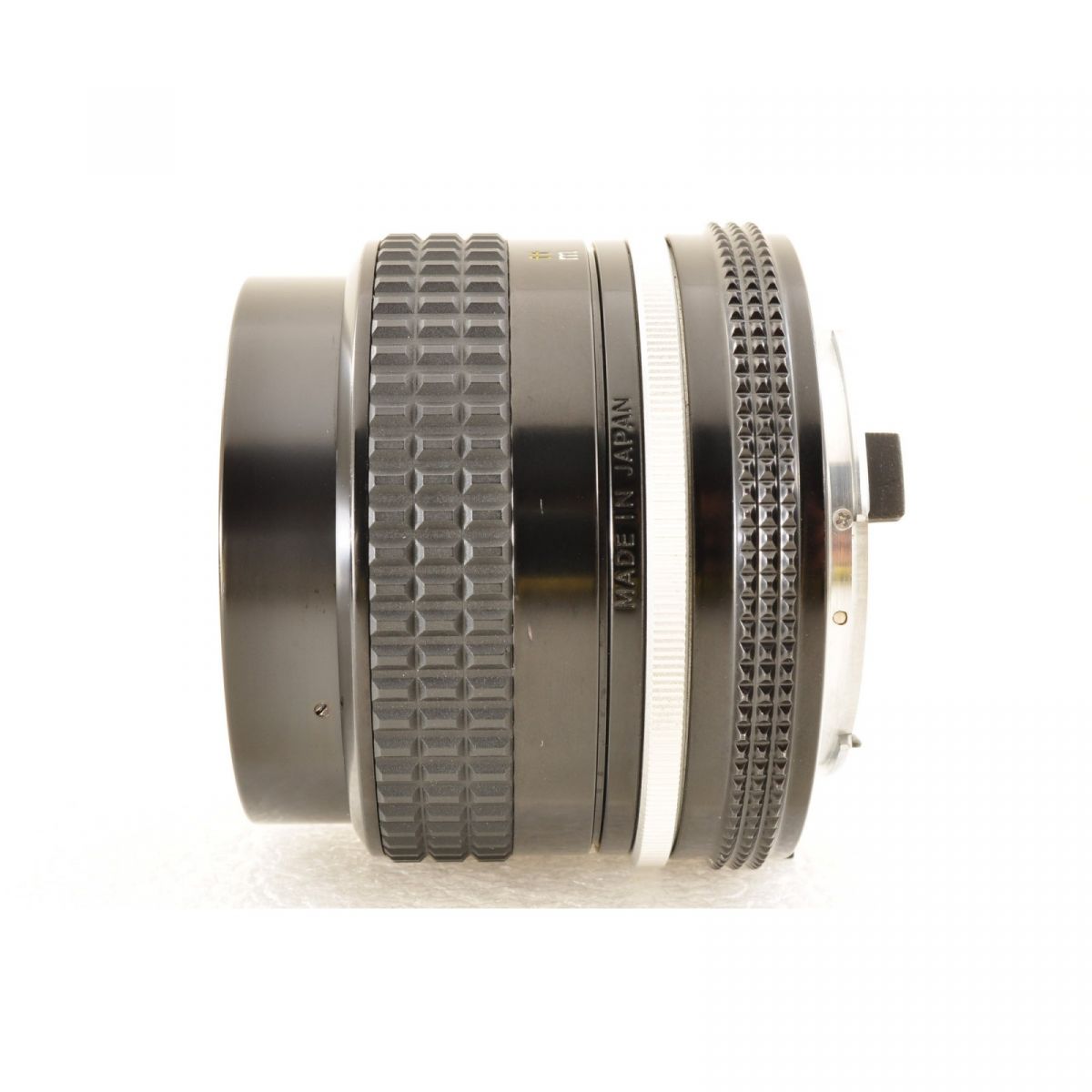 【中古】【 Nikon Ai NIKKOR 35mm f/2.8 広角 MF単焦点レンズ 】 単焦点レンズ ニコン 35mm ai ニッコールレンズ ニコン レンズ 中古 一眼