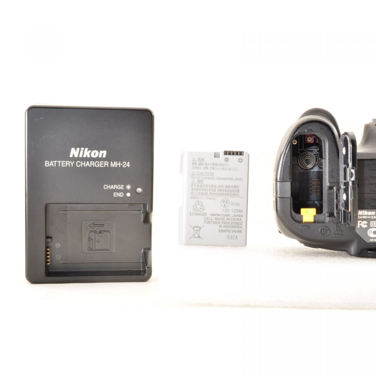 【中古】【 Nikon D5200 ブラック 2410万画素 デジタル一眼レフカメラ シャッター約12220ショット 】 ニコン 一眼レフカメラ 一眼レフ デジ