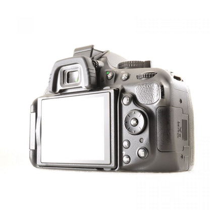 【中古】【 Nikon D5200 ブラック 2410万画素 デジタル一眼レフカメラ シャッター約12220ショット 】 ニコン 一眼レフカメラ 一眼レフ デジ