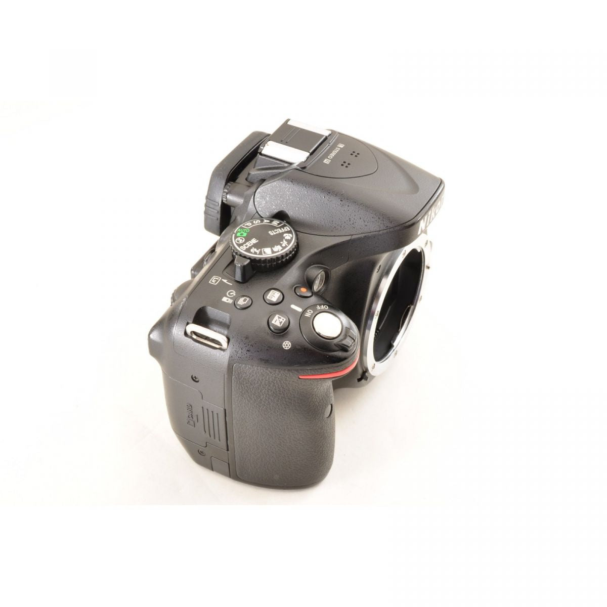 【中古】【 Nikon D5200 ブラック 2410万画素 デジタル一眼レフカメラ シャッター約12220ショット 】 ニコン 一眼レフカメラ 一眼レフ デジ