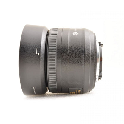 【中古】【 Nikon D3200 + AF-S DX 35mm F1.8G 】 デジタル一眼カメラ 単焦点レンズセット F1.8 明るい ボケ シャッター約12400ショット デ