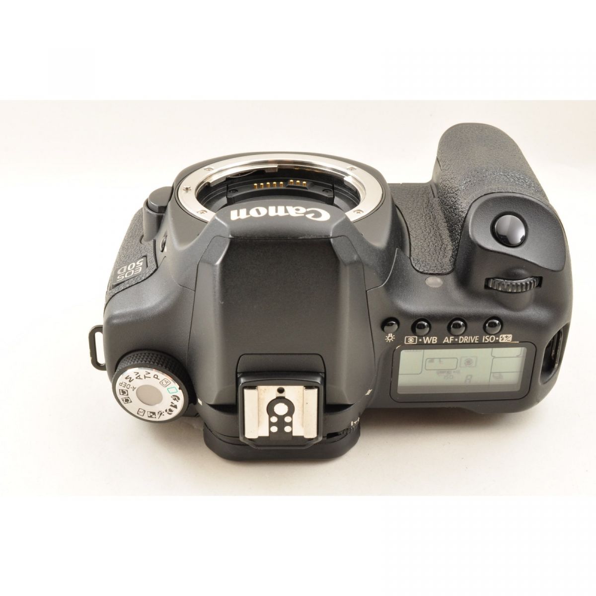 【中古】Canon EOS 50D 15.1MP デジタル 一眼レフカメラ+キャノン EF-S 18-200mm f3.5-5.6 IS AF 広角 望遠レンズ シャッター回数 : 約2291