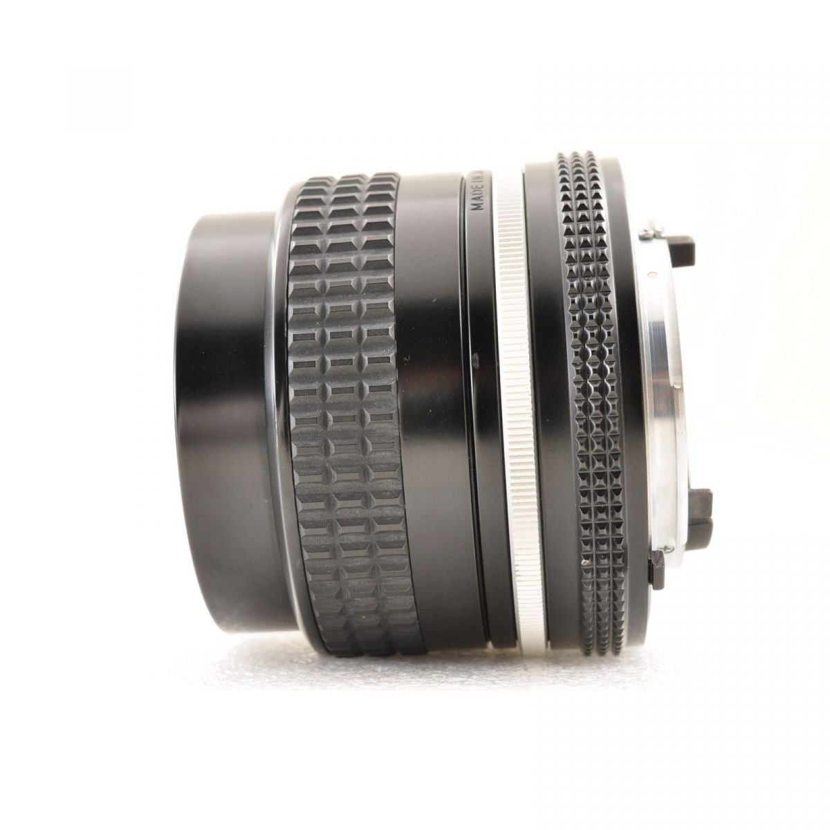 【中古】Nikon Ai NIKKOR 35mm F2.8  MF 広角単焦点レンズ