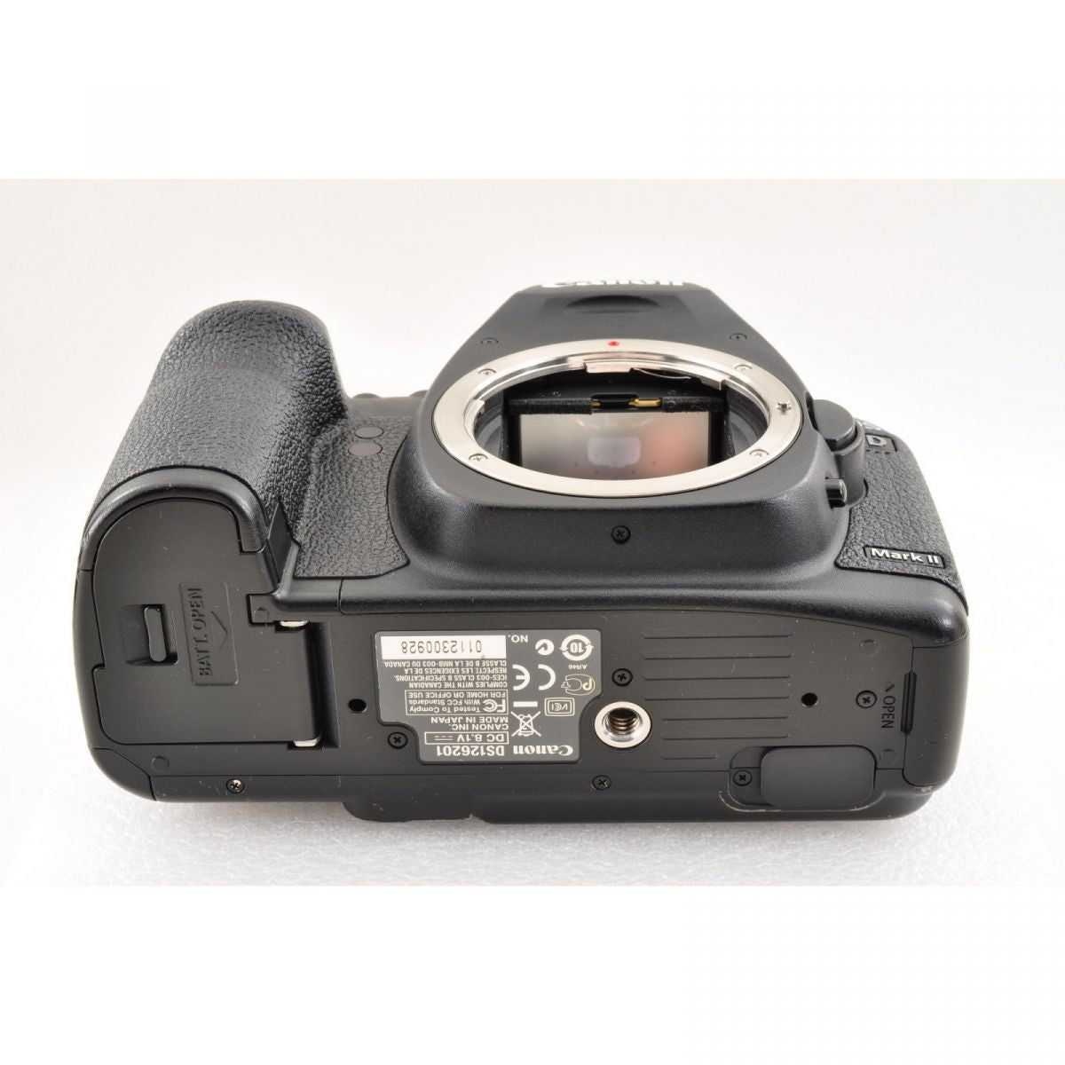 【中古】 Canon EOS 5D Mark II 21.1MP デジタル一眼レフカメラ フルサイズ