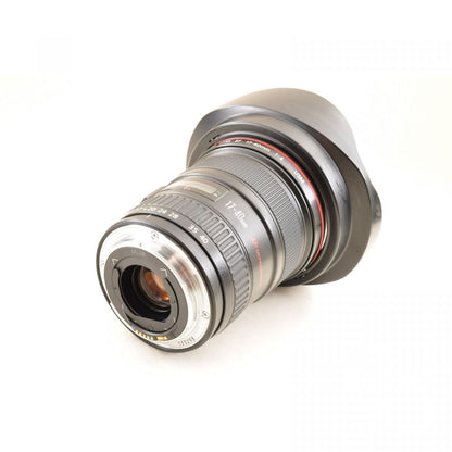 【中古】Canon EF 17-40mm F4L USM Canon EFマウント用 カメラ交換レンズ キヤノン , フード付き