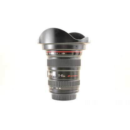 【中古】Canon EF 17-40mm F4L USM Canon EFマウント用 カメラ交換レンズ キヤノン , フード付き