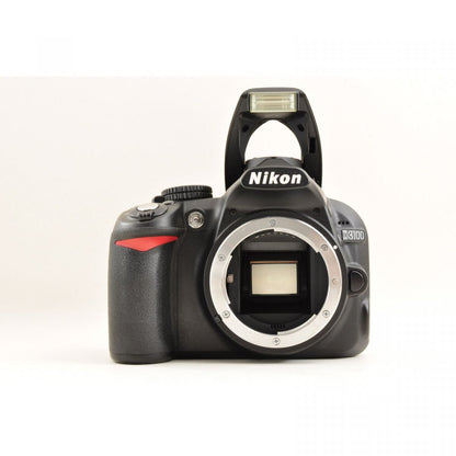【中古】Nikon D3100 18-55mm 55-300mm ダブルズームキット デジタル一眼レフ カメラ 交換レンズ ニコン シャッター回数 : 約6950ショット