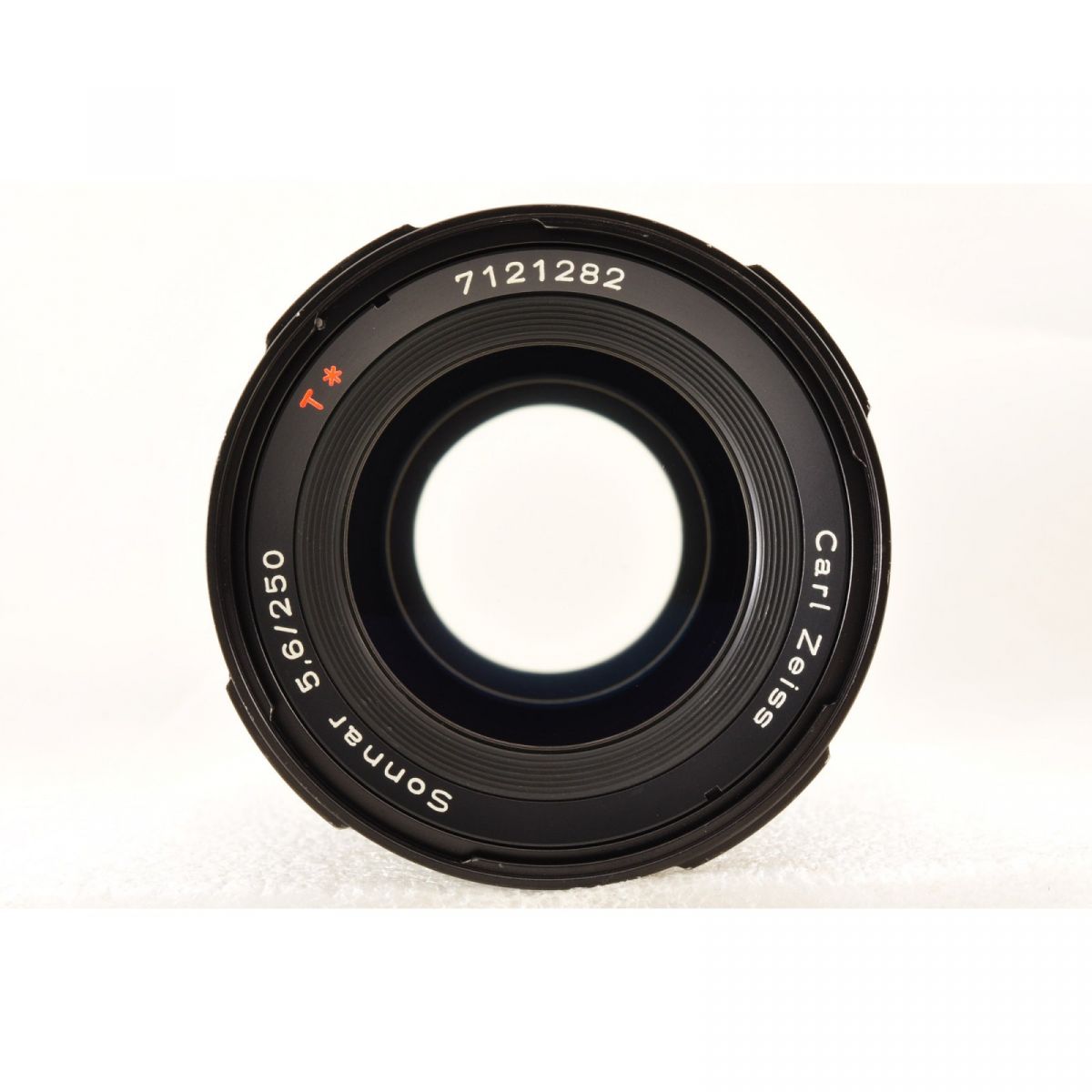 Hasselblad Carl Zeiss Sonnar CF 250mm f/5.6 T* Telephoto Lens w/HOOD Exc+5 #4941