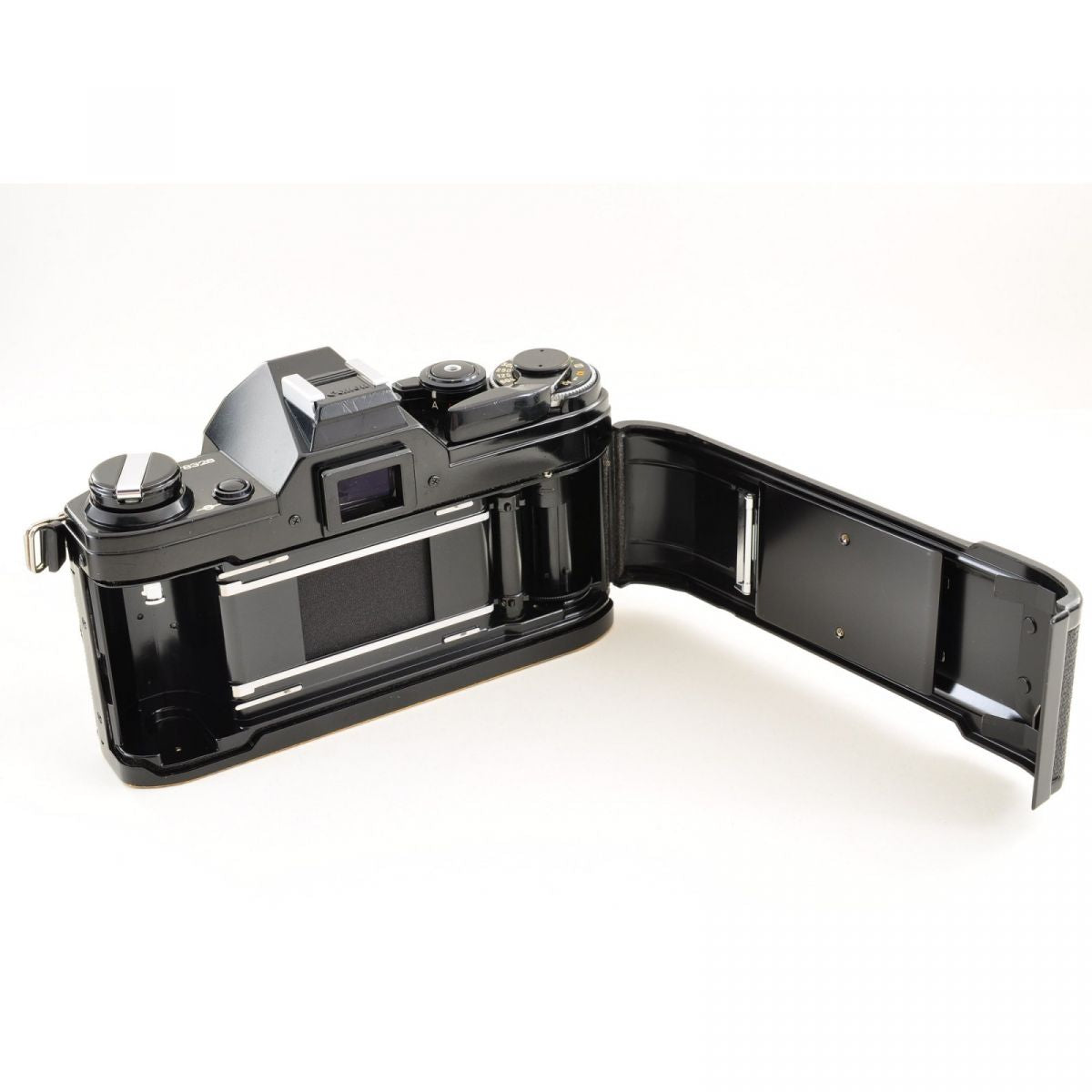 【中古】Canon AE-1 Black フィルムカメラ ボディ 一眼レフ ブラック