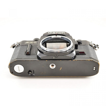【中古】Canon AE-1 Black フィルムカメラ ボディ 一眼レフ ブラック