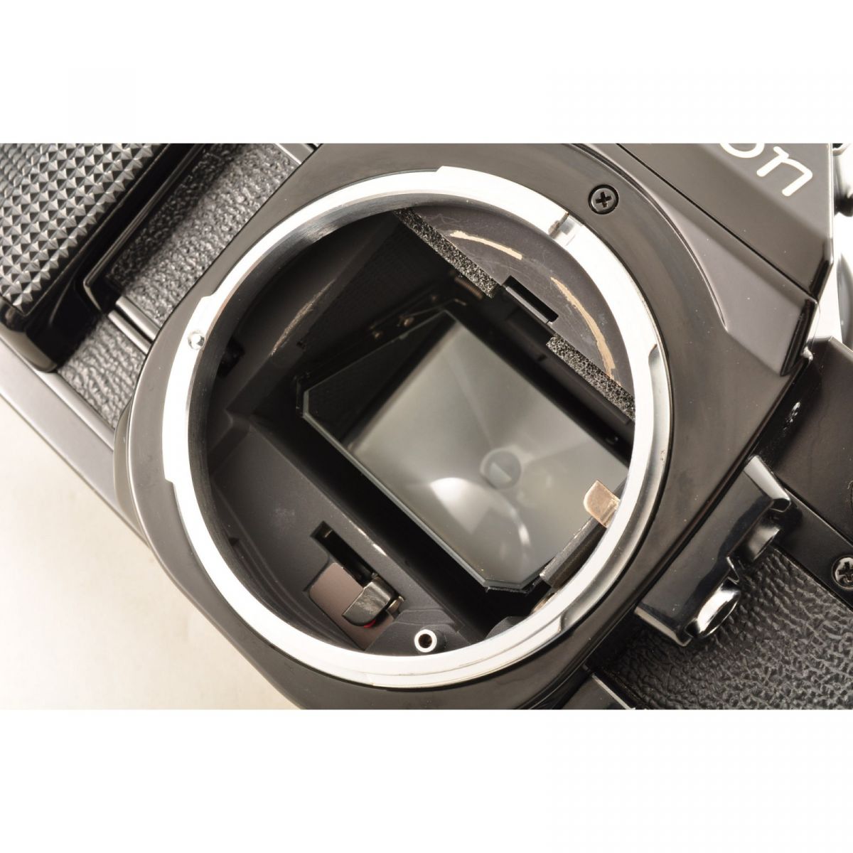 【中古】Canon AE-1 Program Black 35mmフィルム一眼レフカメラボディ