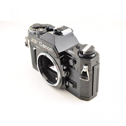 【中古】Canon AE-1 Black フィルムカメラ ボディ 一眼レフ ブラック
