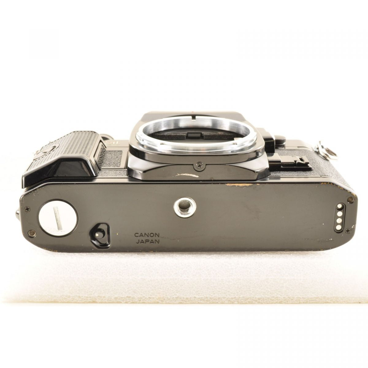 【中古】Canon AE-1 Program Black 35mmフィルム一眼レフカメラボディ