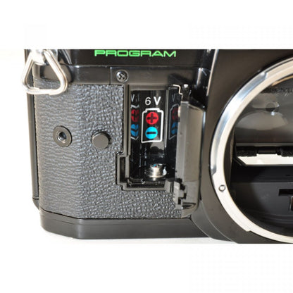 【中古】Canon AE-1 Program Black 35mmフィルム一眼レフカメラボディ