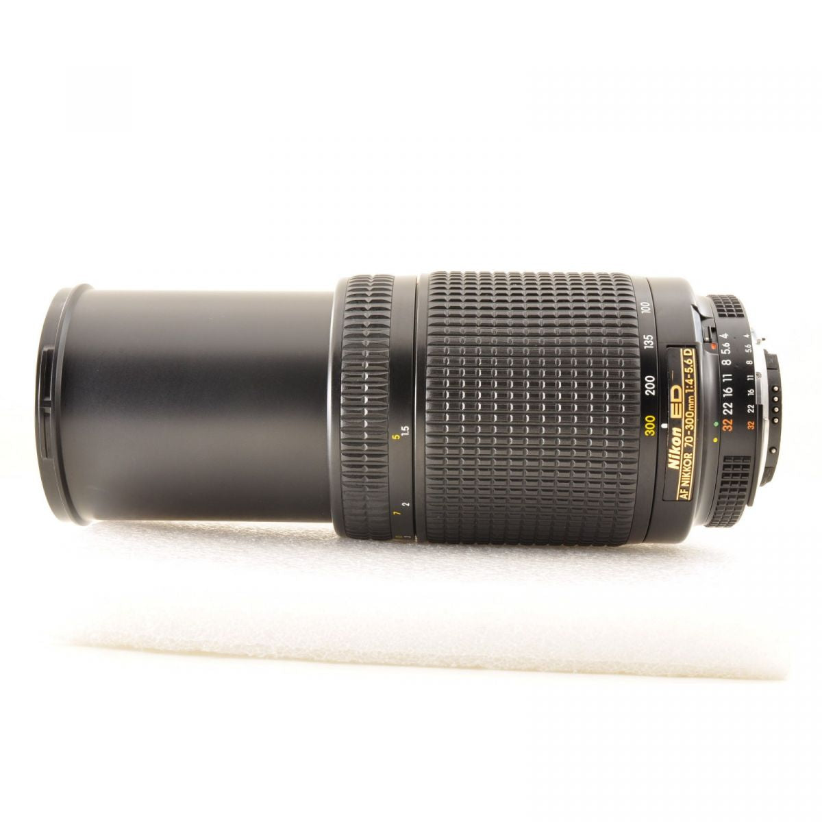 【中古】Nikon AF NIKKOR 70-300mm f/4-5.6 D ED 望遠ズームレンズ