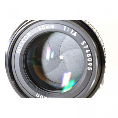 Nikon Ai-S Ais NIKKOR 50mm F/1.4 Prime MF Lens w/Hood HS-9 *Near Mint* #4646