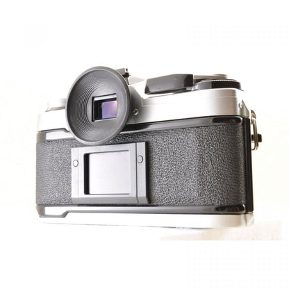 【中古】Canon AE-1 シルバーフィルムカメラ + FD 50mm F1.4 S.S.C. 単焦点レンズ