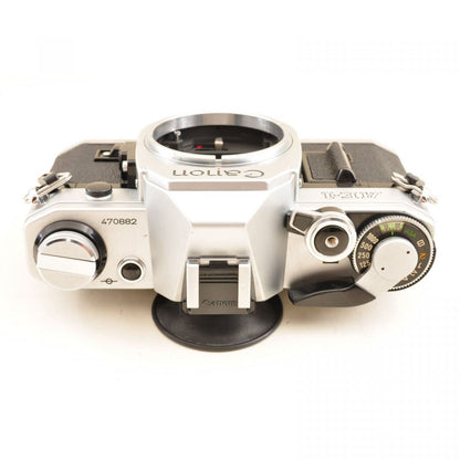 【中古】Canon AE-1 シルバーフィルムカメラ + FD 50mm F1.4 S.S.C. 単焦点レンズ