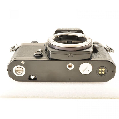 【中古】Nikon FE ブラック フィルムカメラ + Ai NIKKOR 50mm F1.4 単焦点レンズ セット