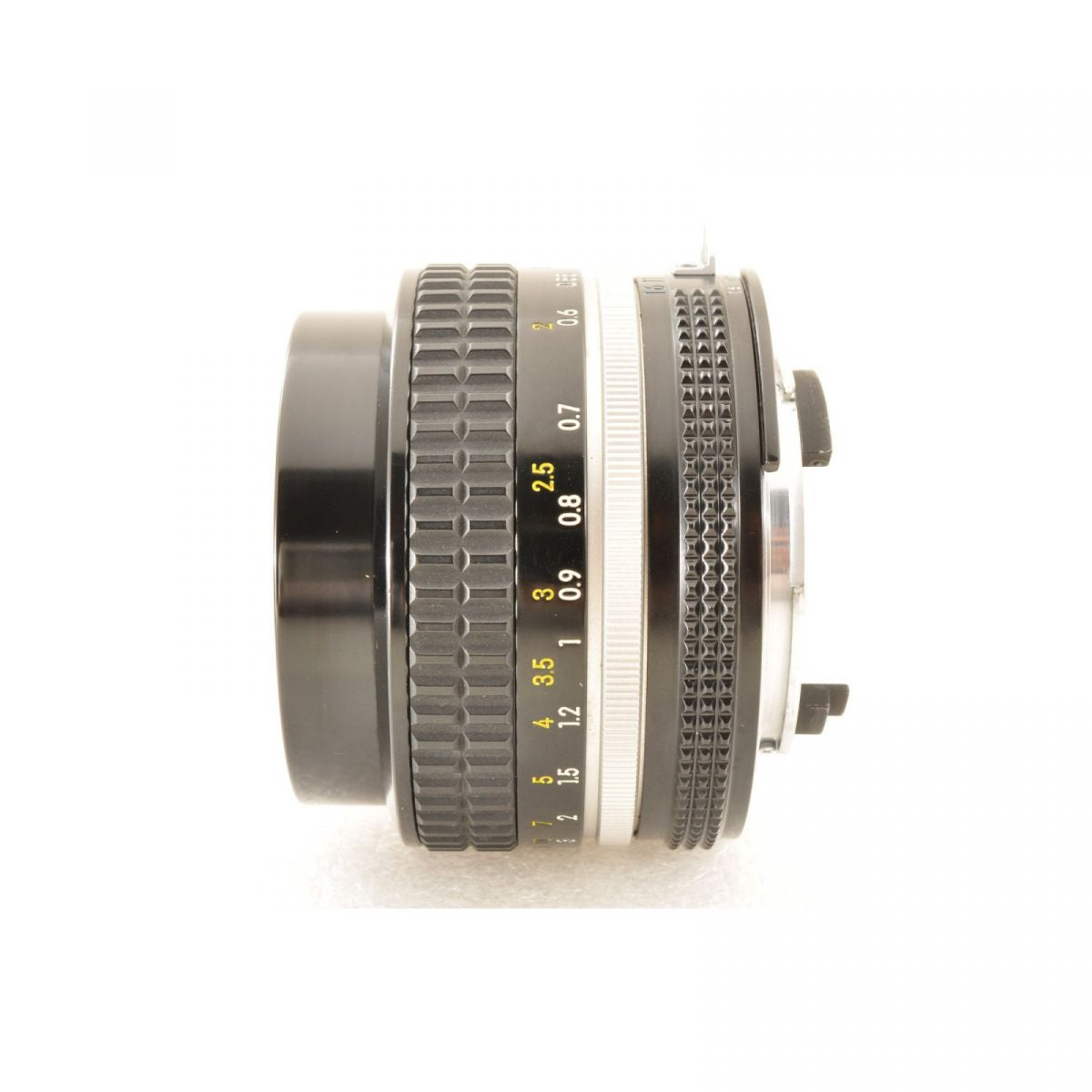【中古】Nikon FE ブラック フィルムカメラ + Ai NIKKOR 50mm F1.4 単焦点レンズ セット