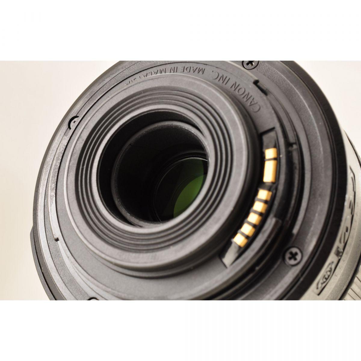 【中古】Canon EF-S 55-250mm F4-5.6 IS II 望遠ズームレンズ 第2世代