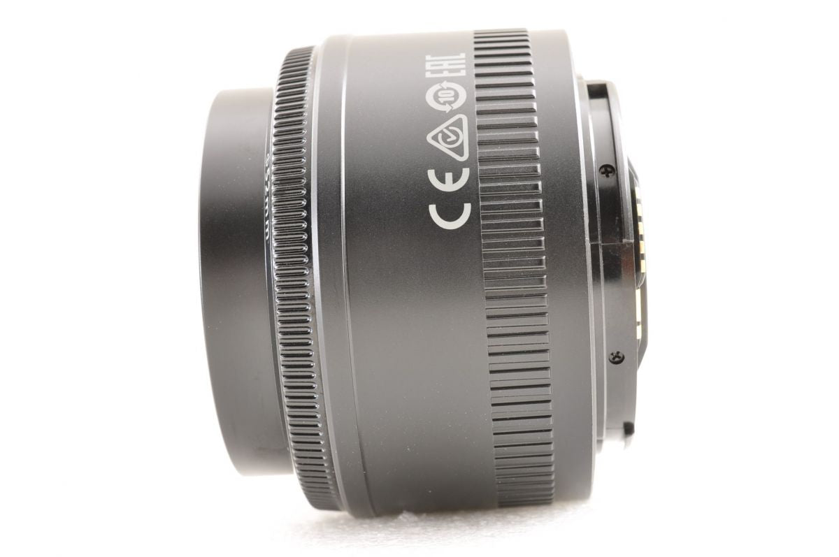 【中古】Canon EF 50mm F1.8 II 単焦点レンズ Box