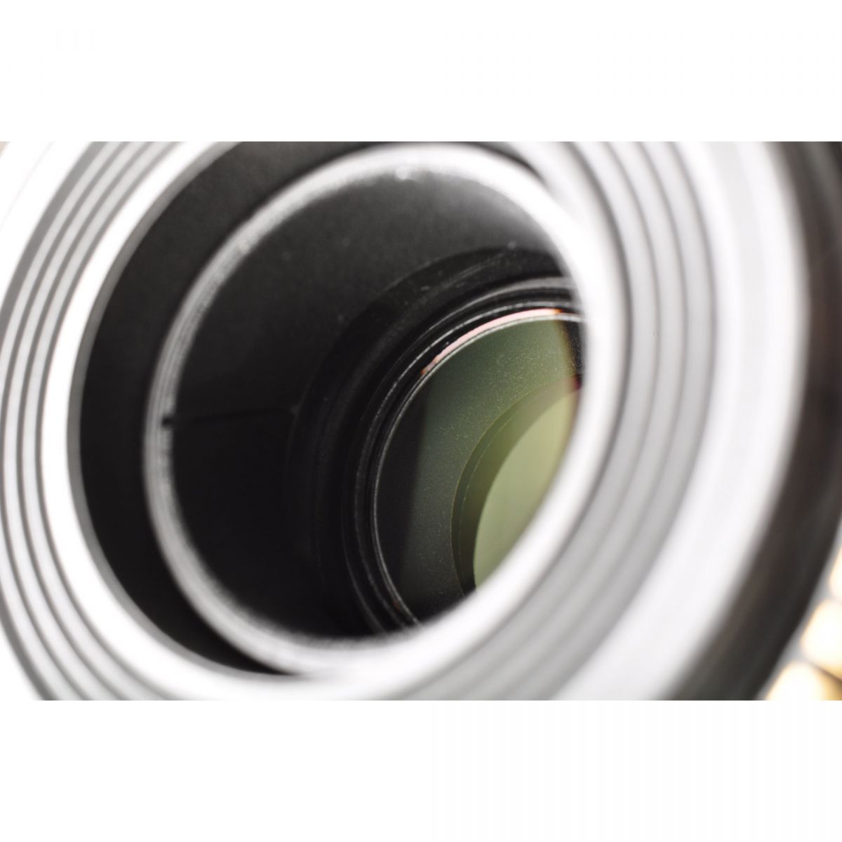 【中古】Canon EF-S 55-250mm F4-5.6 IS II 望遠ズームレンズ
