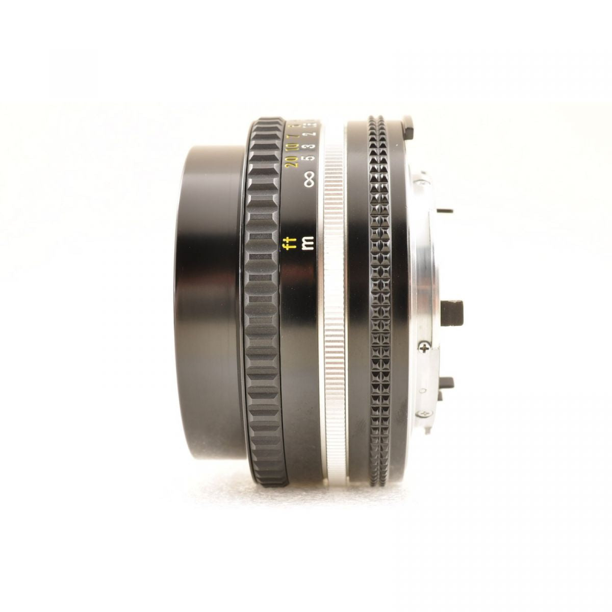 【中古】Nikon Nikkor AI-S 50mm f/1.8 パンケーキ MF単焦点レンズ