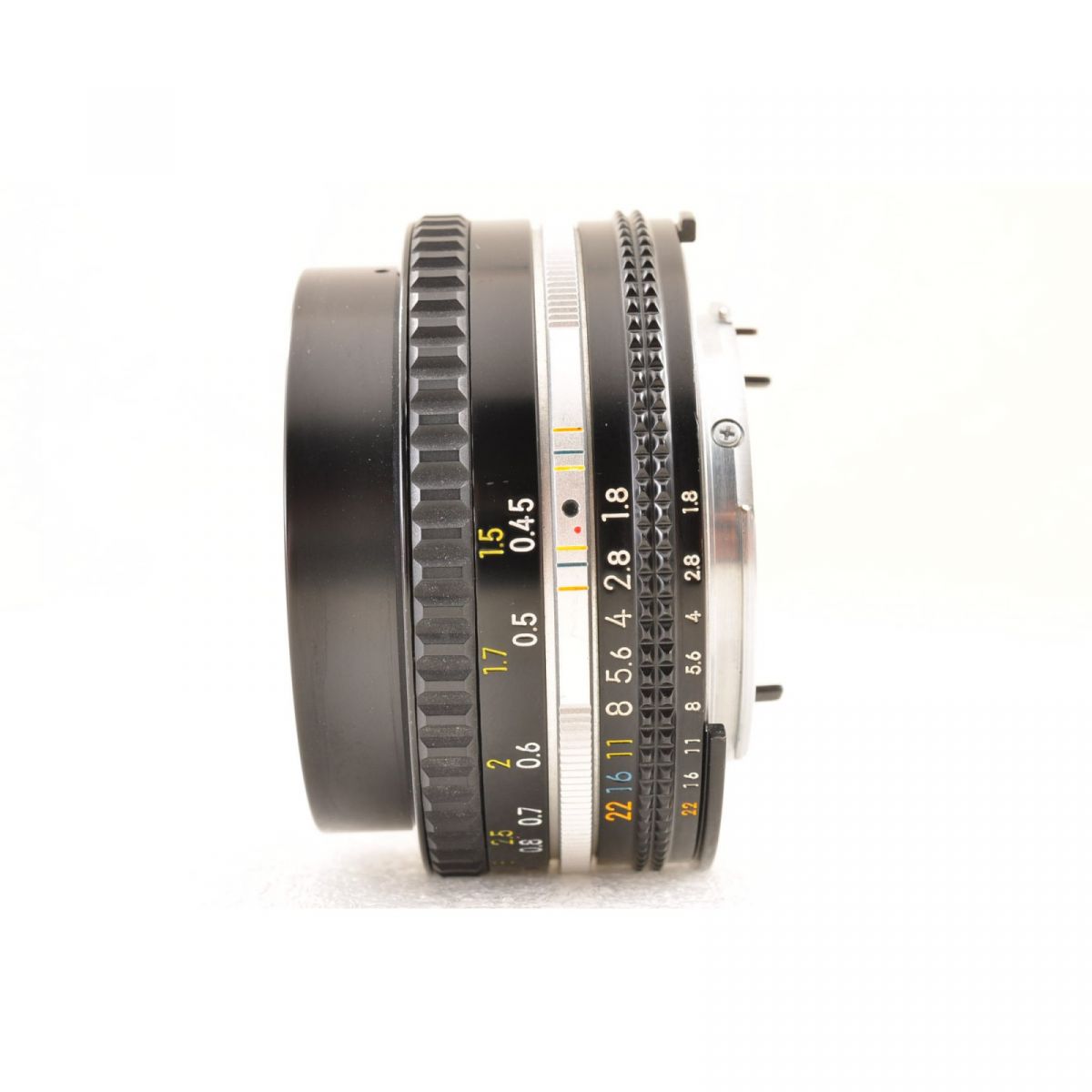 【中古】Nikon Nikkor AI-S 50mm F1.8 パンケーキMF単焦点レンズ