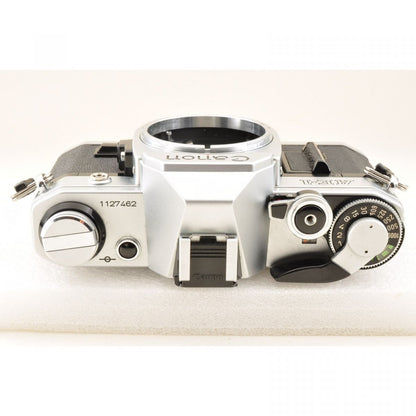 【中古】Canon AE-1 シルバー + New FD 135mm F2.8 望遠レンズセット