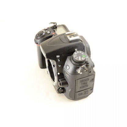 【中古】Nikon D7000 AF-S DX 35mm F1.8G 単焦点レンズ  一眼レフ  デジタルカメラ
