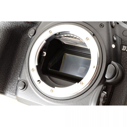 【中古】Nikon D750 24.3MP 一眼レフ デジタルカメラ