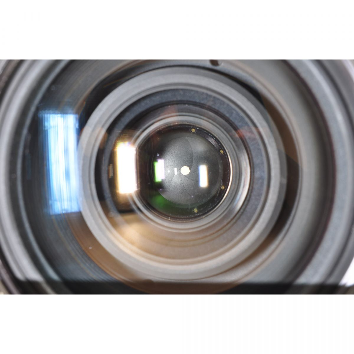 【中古】Nikon Ai-s 35-105mm F3.5-4.5 ズームレンズ フード