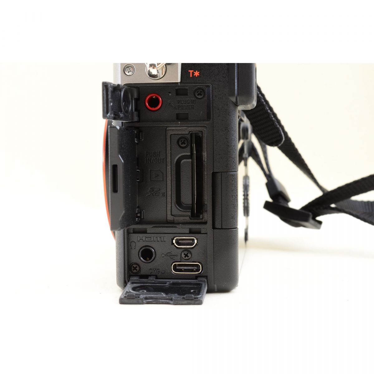 【中古】SONY a7C ILCE-7C 24.2MP ミラーレス 一眼 デジタルカメラ シルバー