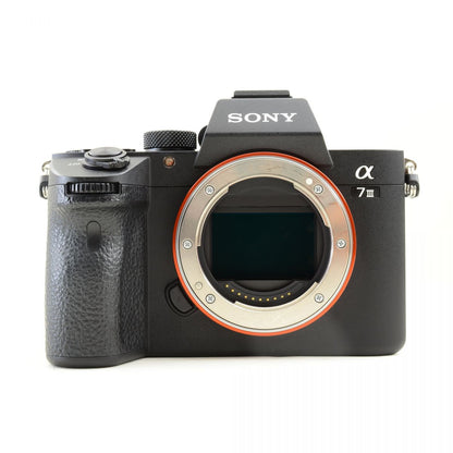 【中古】SONY α7 III ミラーレスカメラ ILCE-7M3 FE 28-70mm ズームレンズキット デジカメ ソニー