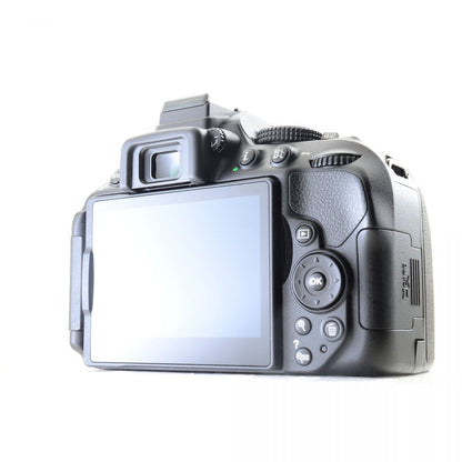 【中古】Nikon D5300 デジタル一眼レフカメラ AF-S 18-140mm 55-300mm レンズ ダブルズーム デジカメ ニコン