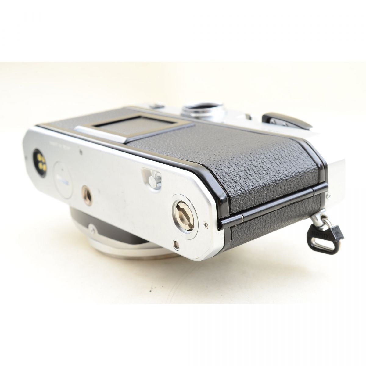 【中古】Nikon FE シルバー 一眼レフ 35mm フィルムカメラ ニコン