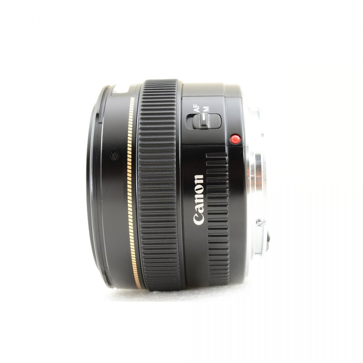 【中古】Canon EF-S 18-200mm f/3.5-5.6 IS ズームレンズ 交換レンズ キャノン