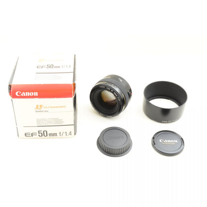 【中古】Canon EF-S 18-200mm f/3.5-5.6 IS ズームレンズ 交換レンズ キャノン