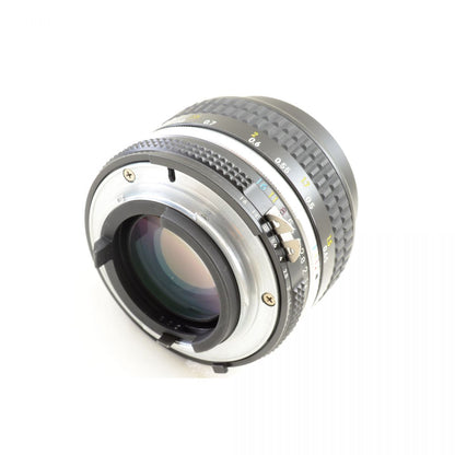【中古】Nikon Ai NIKKOR 50mm f/1.4 50mm f/1.4 単焦点 カメラレンズ 交換レンズ ニコン