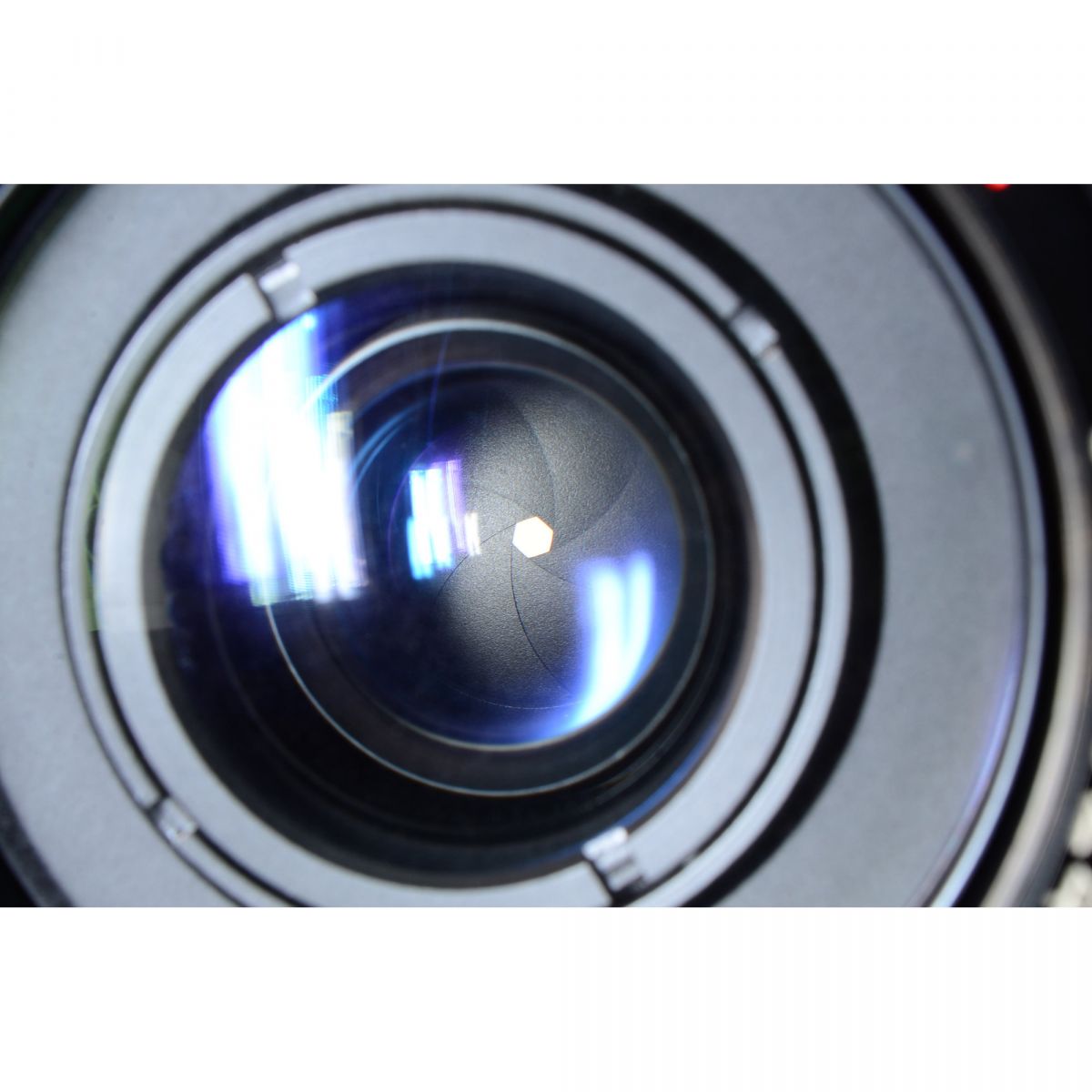 【中古】Contax Vario Sonnar 40-80mm f/3.5 T* AEG ズーム カメラレンズ 交換レンズ コンタックス