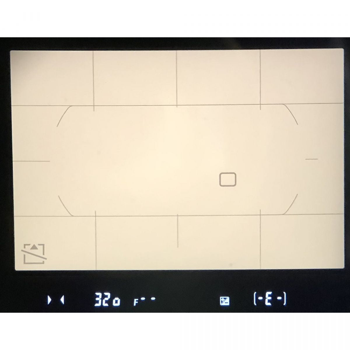 【中古】Nikon D7500 20.9MP 一眼レフ ブラック デジタルカメラ ニコン