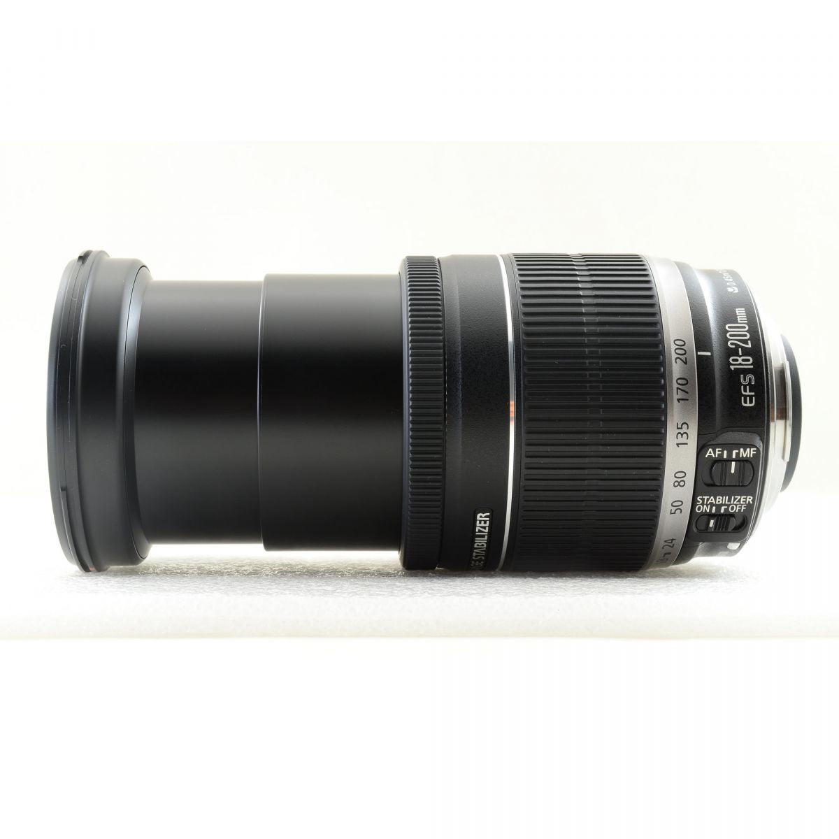 【中古】Canon EF-S 18-200mm f/3.5-5.6 IS ズーム カメラレンズ 交換レンズ 元箱 フード付 キヤノン
