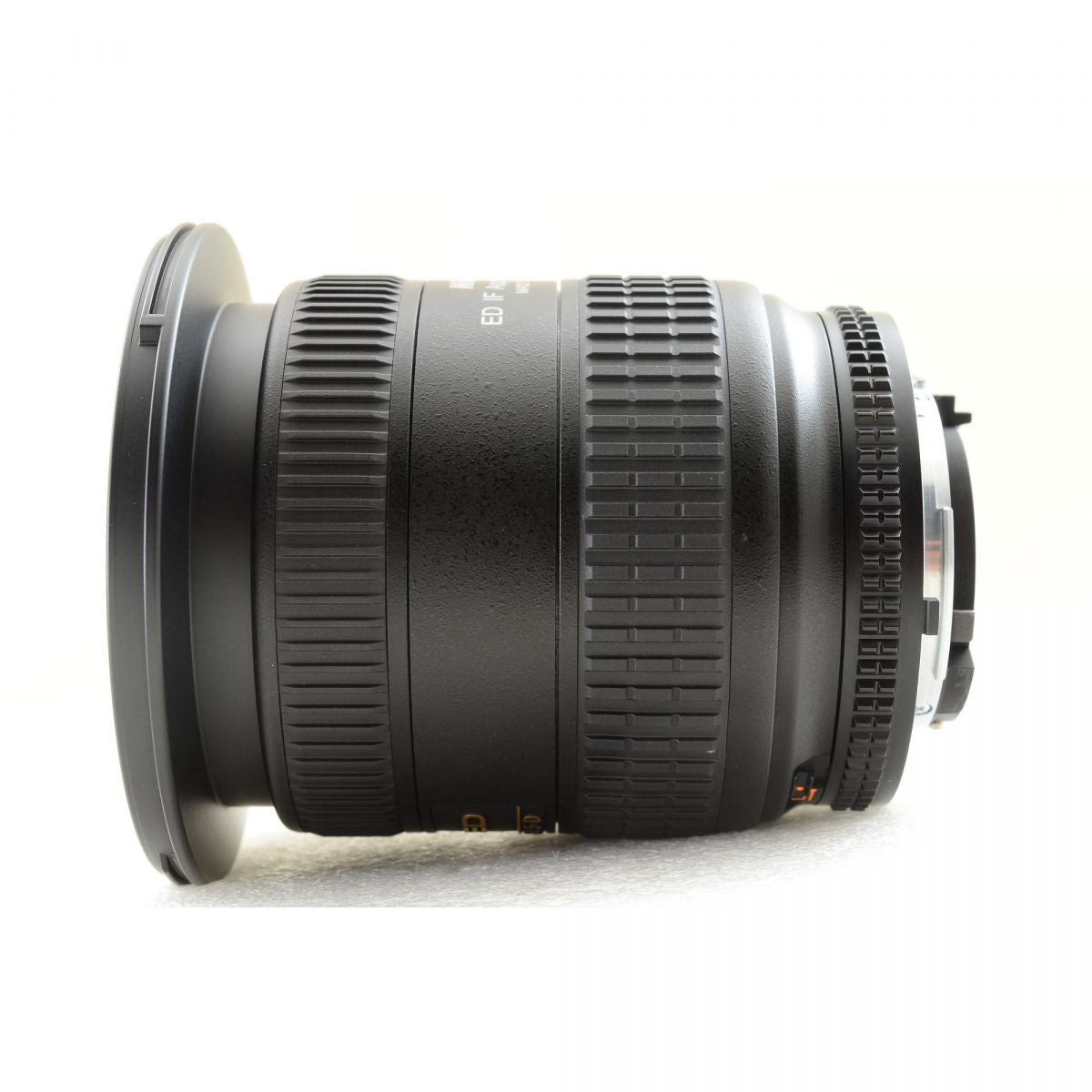 【中古】Nikon AF 18-35mm f/3.5-4.5D ED ズーム カメラレンズ 交換レンズ フード 元箱付 ニコン