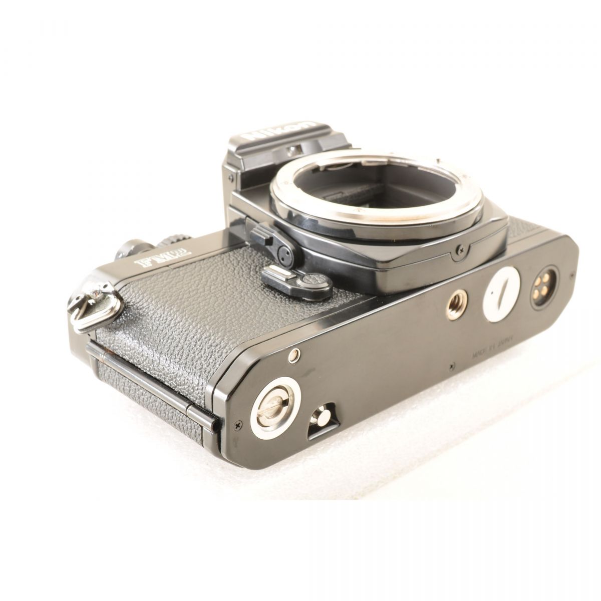 【中古】Nikon New FM2 後期 ブラック MD-12 フィルムカメラ ニコン
