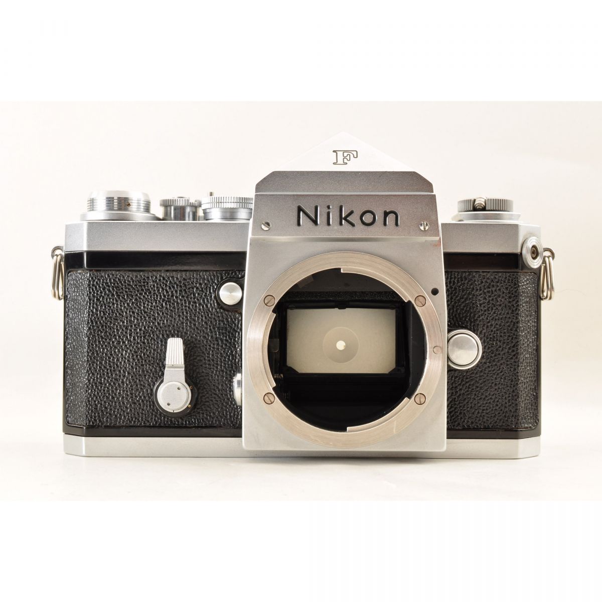 【中古】Nikon F アイレベル シルバー 一眼レフ フィルムカメラ ニコン