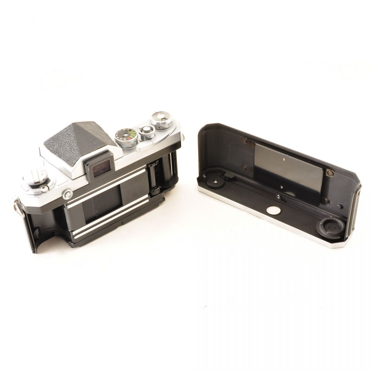 【中古】Nikon F アイレベル シルバー 一眼レフ フィルムカメラ ニコン