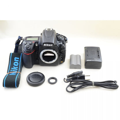 【中古】Nikon D700 12.1MP 一眼レフ デジタルカメラ ニコン
