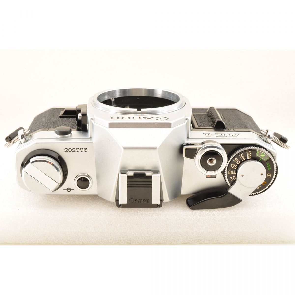 【中古】Canon AE-1 シルバー フィルムカメラ FD 55mm f/1.2 単焦点 キャノン
